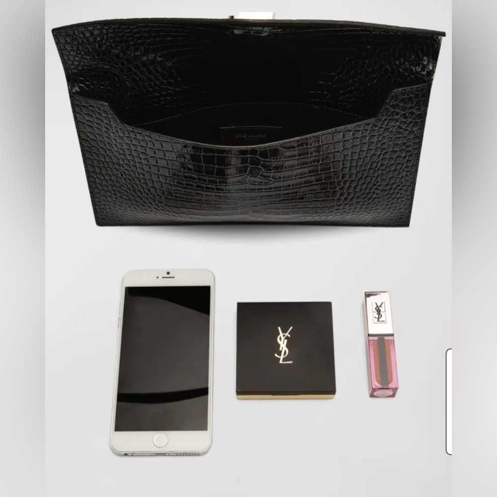 Yves Saint Laurent Uptown YSL Pouch Med Croc-Embossed Leather; Full Inclusion! - Picture 3 of 14